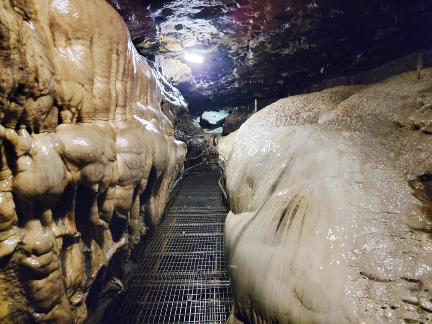 White Scar Cave, Yorkshire Dales, England.