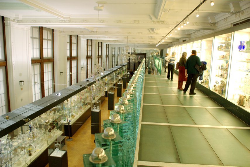 The Glass Gallery Mezzanine, Science Museum, South Kensington, London, England, Great Britain