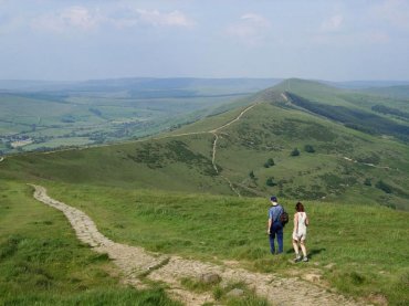 BeenThere-DoneThat: The Derbyshire Peak District - Castleton (2).